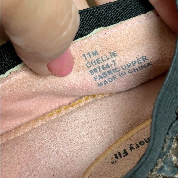 Dr. Scholls Memory Fit Flats - Picture 5 of 6